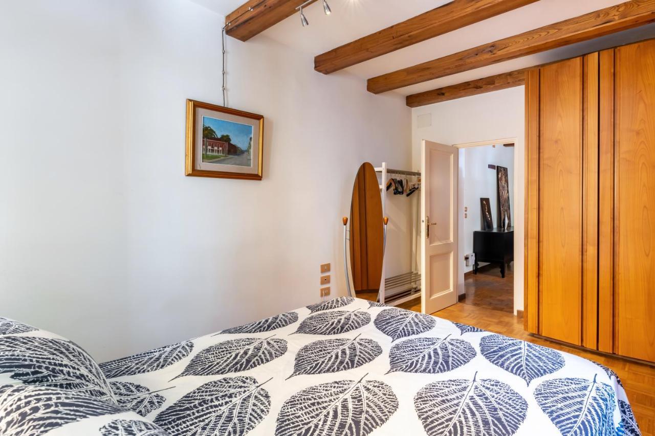 Piazza Napoleone Lovely Central Apartment Lukka Zewnętrze zdjęcie